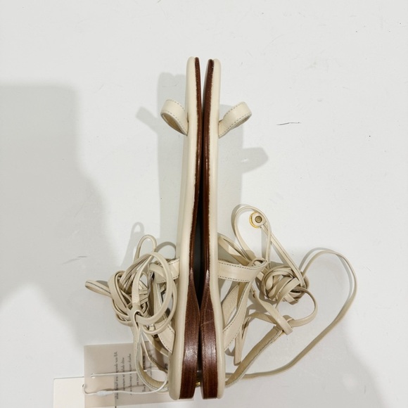 Kooreloo Bare Sandals in ivory NWT - Picture 4 of 6